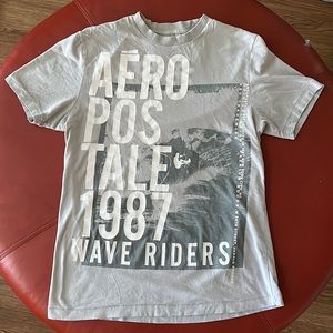 Men’s Medium AEROPOSTALE T-shirt